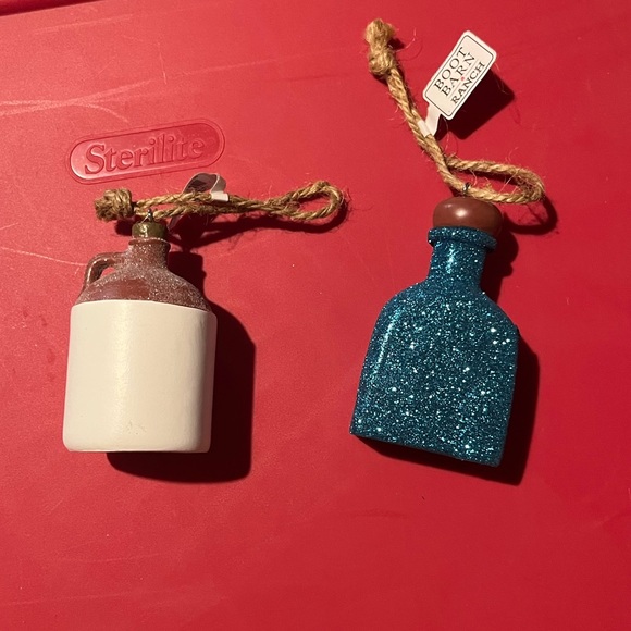 Tequila Christmas ornament - Picture 3 of 4